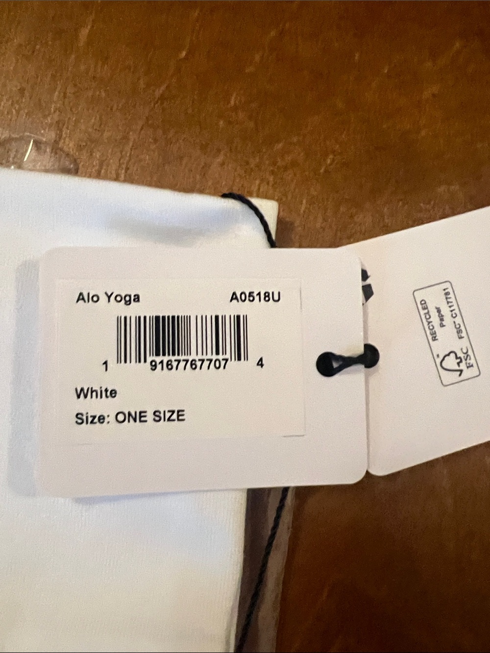ALO Yoga White Performance Conquer Headband NEW WITH TAGS NWT - Picture 4 of 7